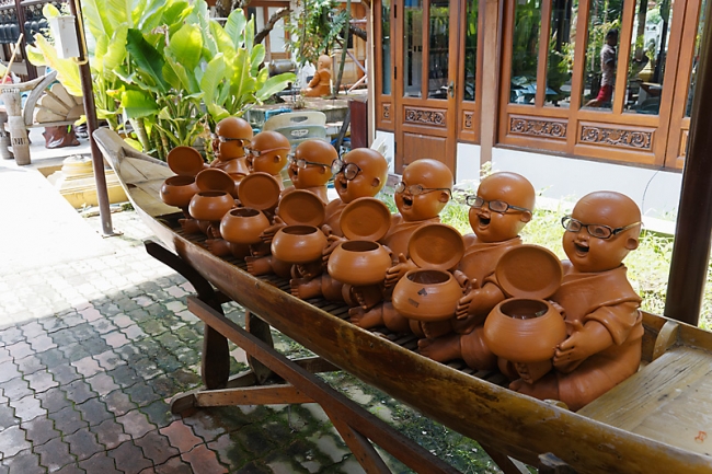 Wat Krathum Suea Pla-080